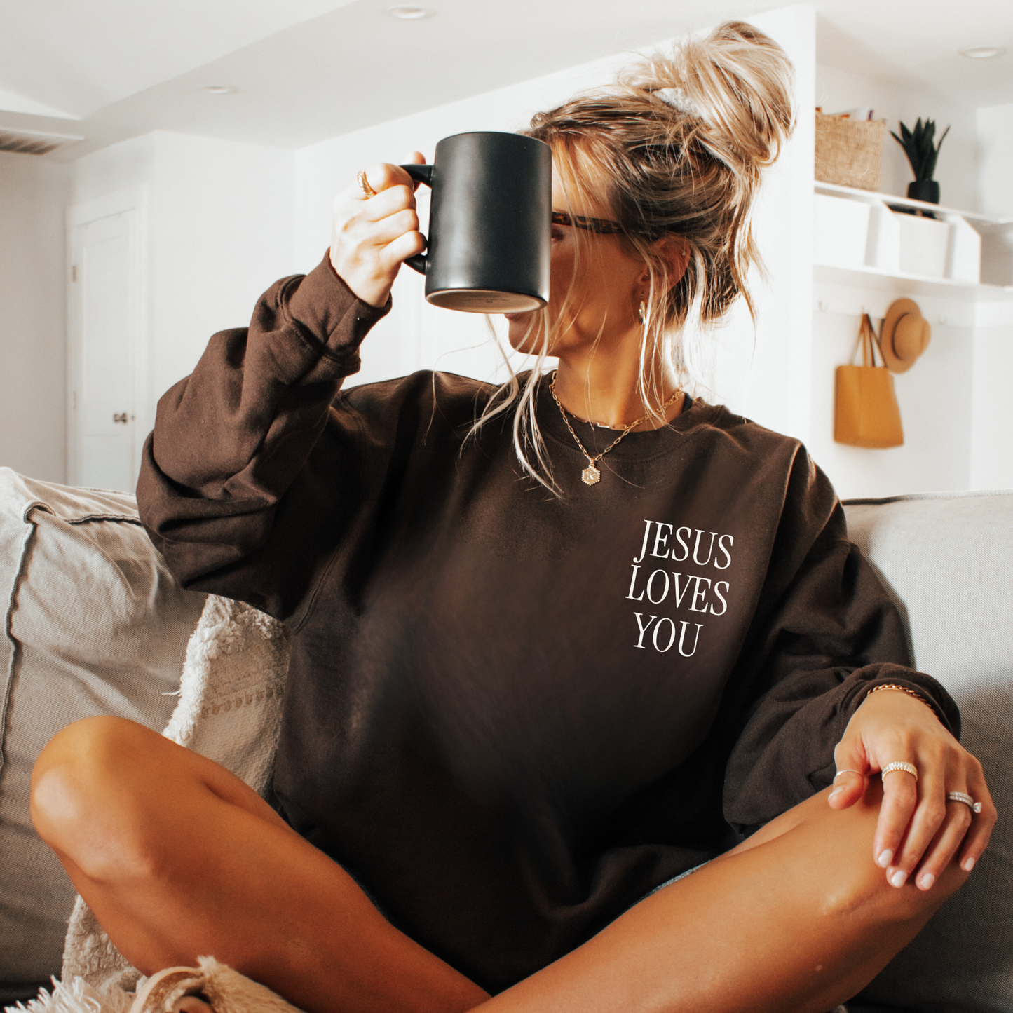 Need a Prayer? Tap my Shoulder - Faith Based Sweatshirt - James 5:16 Bible Verse crewneck - Baptism gift - Mission Trip Hoodie