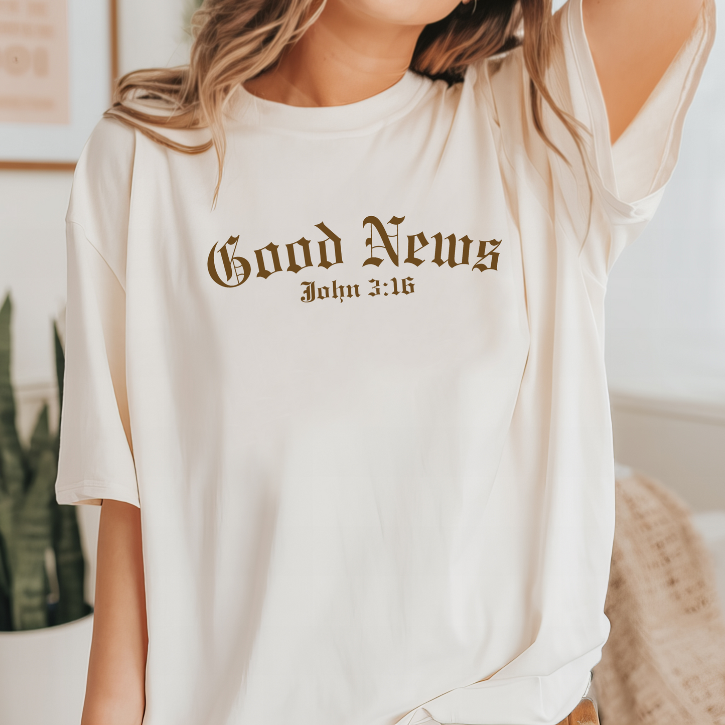 Good News He is Risen Christian Shirt for Women - Jesus tee Christian gift - Bible Verse crewneck
